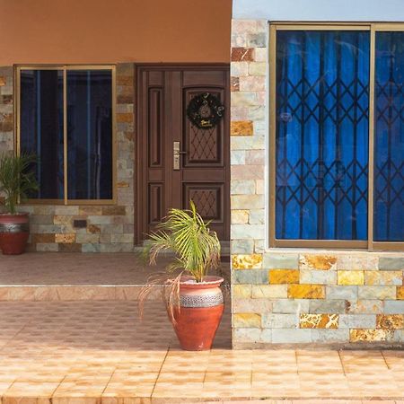 Afranasa Inn Tema Esterno foto